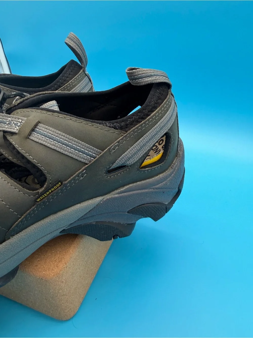 Keen durable closed